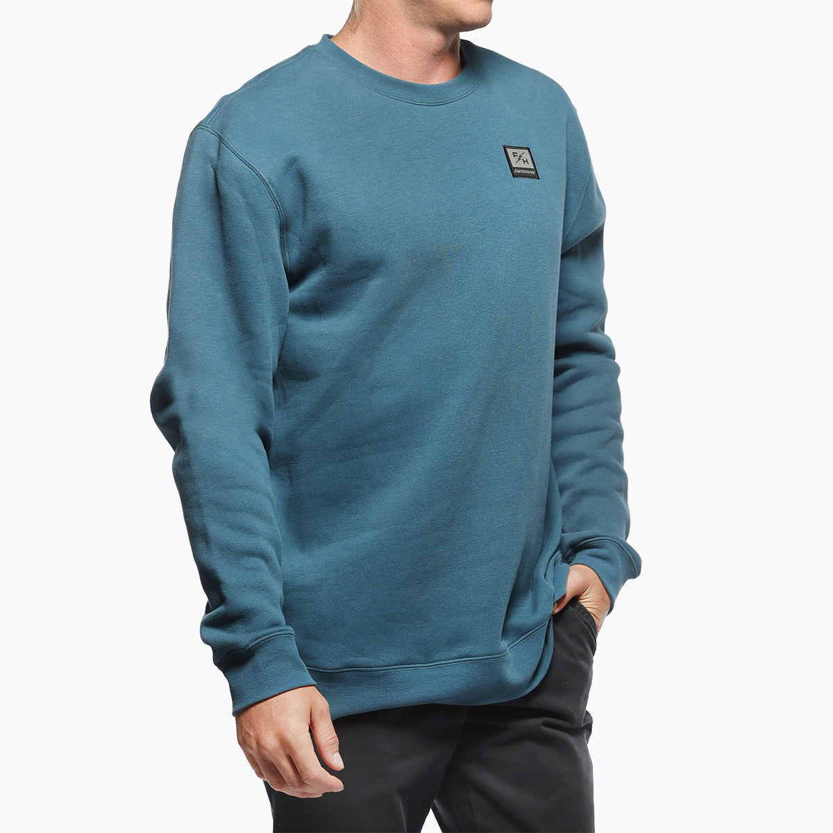 Dash Crew Neck Pullover