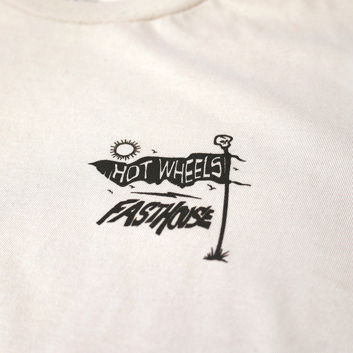 Hot Wheels Day Trip Midweight Tee