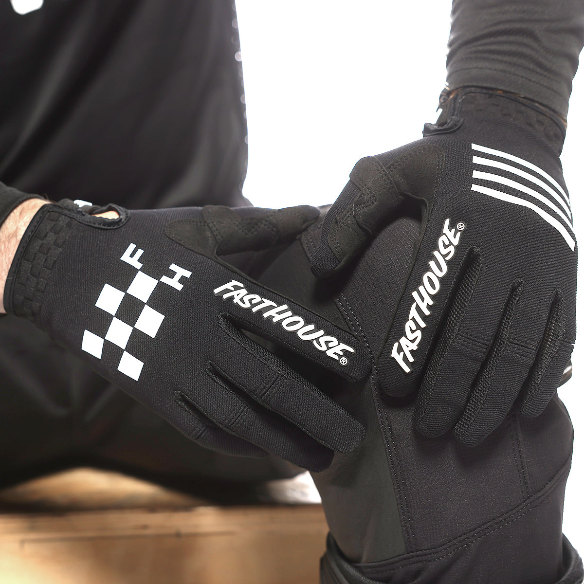 Speed Style Grit Glove - Black