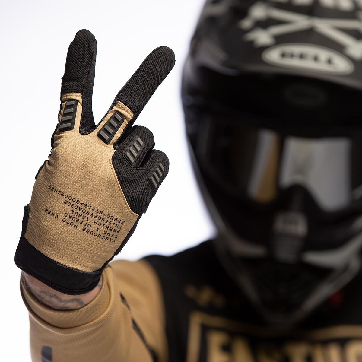 Strike Off-Road Glove - Khaki/Black