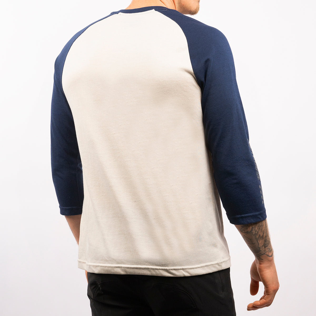 Swift Raglan Tech Tee - Midnight Navy/Cream