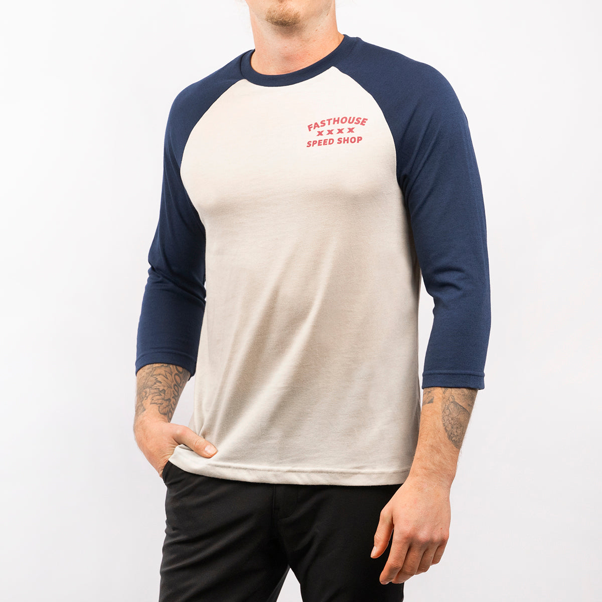 Swift Raglan Tech Tee - Midnight Navy/Cream